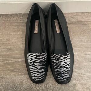 LANEIGE Black and White Zebra Print Flats